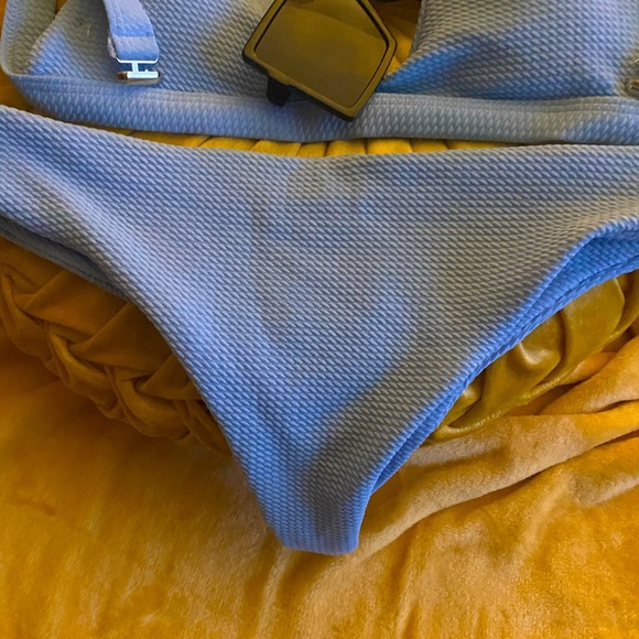 Bathing suit - Picture 4 of 5